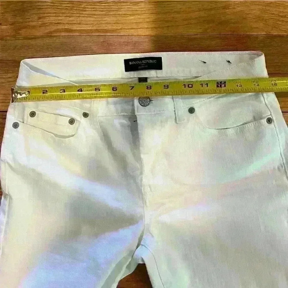 LIKE NEW Banana Repulic Stretch Denim Jeans - Picture 6 of 7